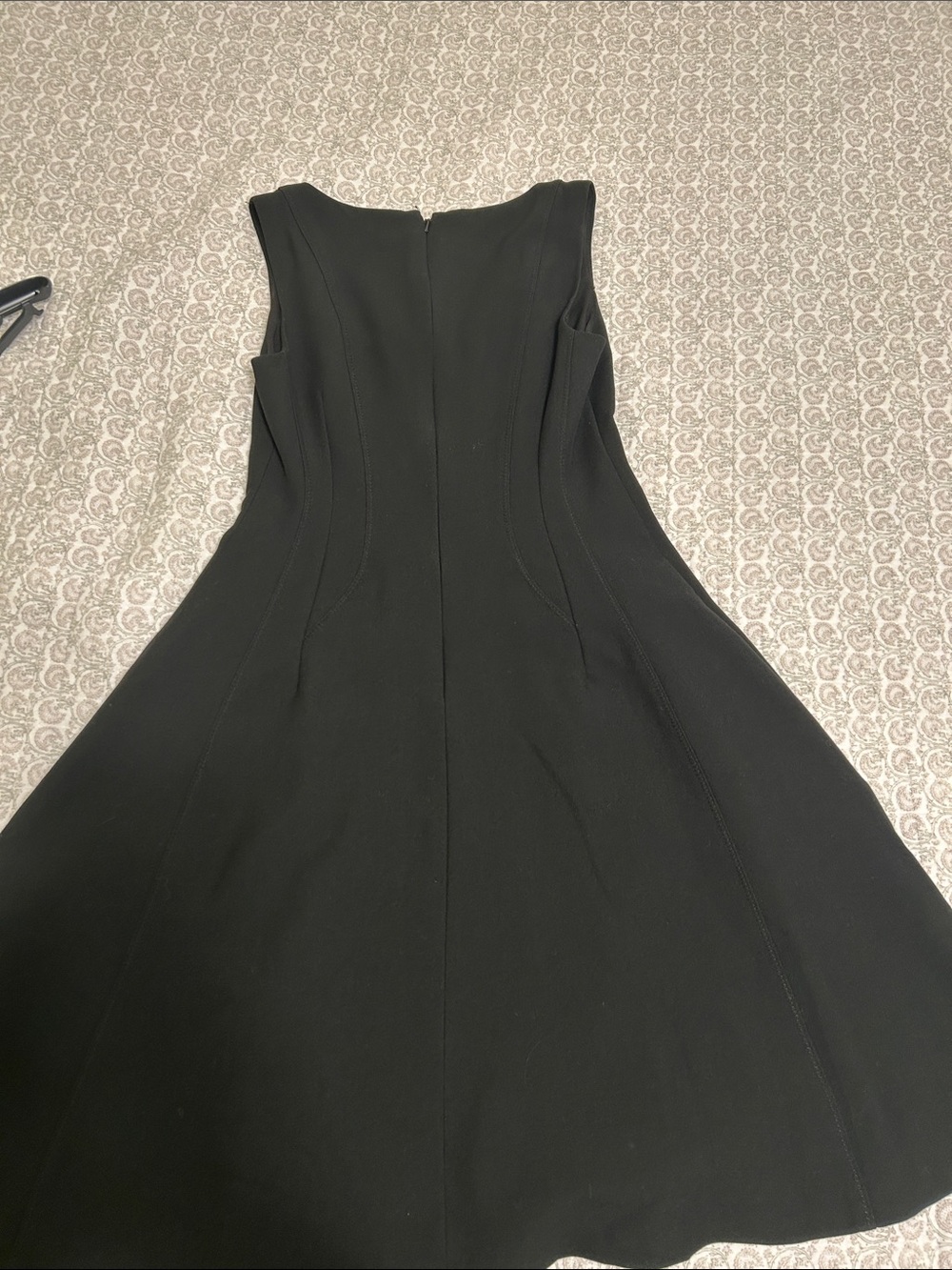 Banana Republic Black V-Neck Sleeveless Fit-and-Flare Midi Dress - Picture 6 of 8